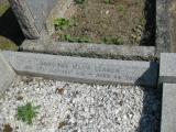 image of grave number 932424